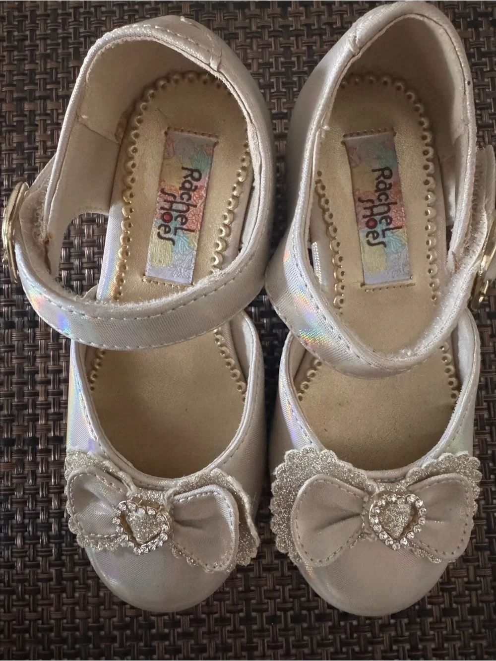 Rachels Shoes Girls Pearl Iridescent Bow Dress Shoes